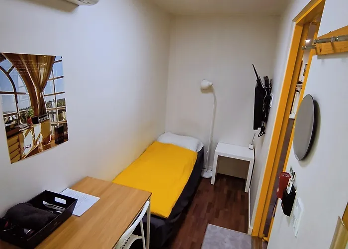 24 Sinchon Avenue ホステル *