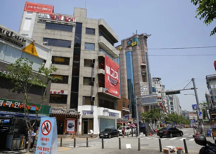 24 Sinchon Avenue ソウル特別市